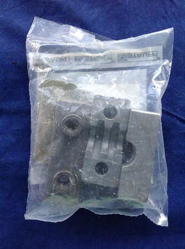 Stauff SPAL4190SALDPALZAS-K Hydraulic Pipe Mounting Assembly NSFP