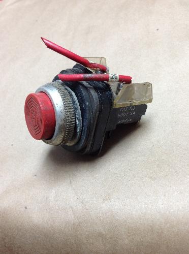 Allen Bradley 800T-XA Red Pushbutton USNP (B51)