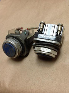 Allen Bradley Lot Of 2 800T-A7P Ser:N Blue Flush Mount Pushbuttons USNP (B81)