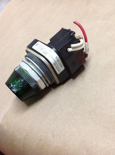 Allen Bradley 800T-P16 120V Green Pushbutton Indicator Light USNP (B98)