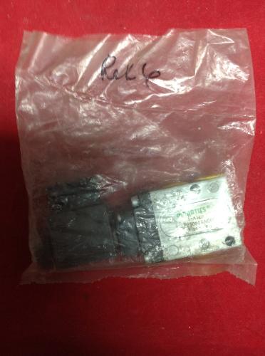 Numatics NAF250104N000F & 24V DA-0051 Pneumatic Solenoid Valve NSFP