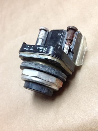 Allen Bradley 800T-B... Ser:T Black Flush Mount Pushbutton USNP (B36)