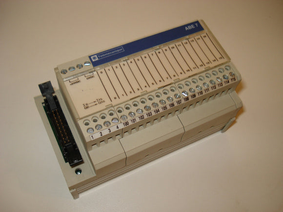 Telemecanique ABE7-H16R10 16 Digital Inputs / Outputs PLC Remote I/O Module