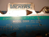 Vickers DG4V-3S-OC-M-FTWL-B5-60 Hydraulic Solenoid Operated Directional Valve