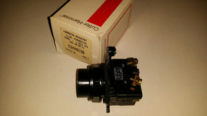 Cutler-Hammer E34XB120 120VAC Illuminated Push Button Switch