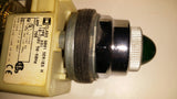 Square D CLASS 9001 TYPE KT1 120V Push TO Test Pilot Light Pushbutton Green LENS