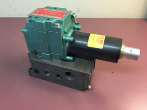 Numatics 12SAD431EA Pneumatic 150PSI 0.25A AMP 24V-DC Solenoid Valve