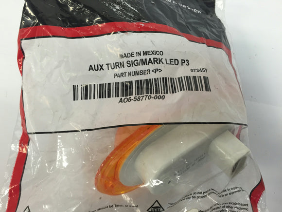 Truck-Lite AO6-58770-000 LED P3 AUX SIGNAL /MARKER Light