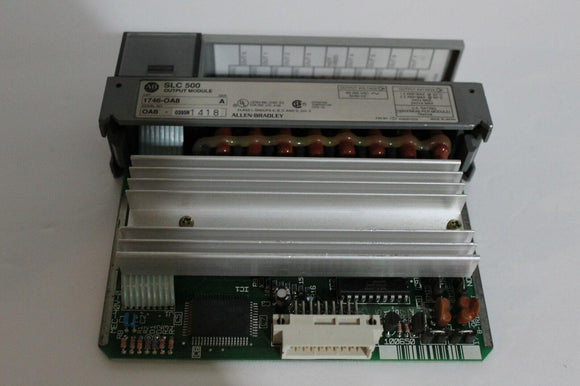 Allen Bradley 1746-OA8 Ser:A SLC 500 Output Module