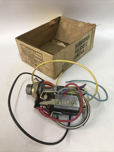 Barksdale B2S-H32SS Bourdon Tube Pressure Switch 160 to 3200 psi Dual Setpoint