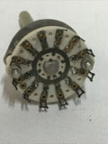 Centralab PA-2001 Rotary Switch 1 POL-12 POS Non-Shorting Steatite W Manual