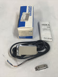 New Omron E3X-NT11 Fiber Optic Sensor 2M Cable 12-24VDC