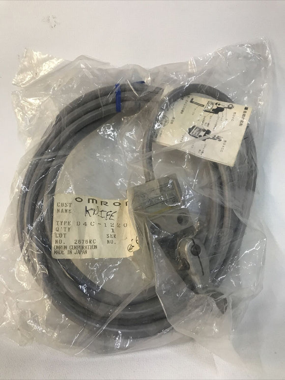 Omron D4C-1220 Limit Switch