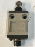 OMRON D4CC-3032 D4CC3032 Limit Switch 1A 30V