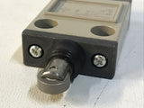 OMRON D4CC-3032 D4CC3032 Limit Switch 1A 30V