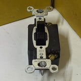 Hubbell H P1040 X Single Pole Toggle Switch 5/10A 125/250V Lot of 10