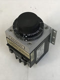 Agastat 7012AC Time Delay Relay 1.5 - 15 Sec 120V 60HZ